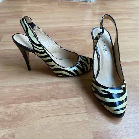AnnāKleināZebraĀ SlingāBackā4āāHeelsāSzā9āPumps - Picture 2 of 8